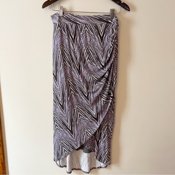 Anthropologie Maeve Maxi Skirt Womens Size Medium Purple Print Monetta Stretch - Picture 1 of 9